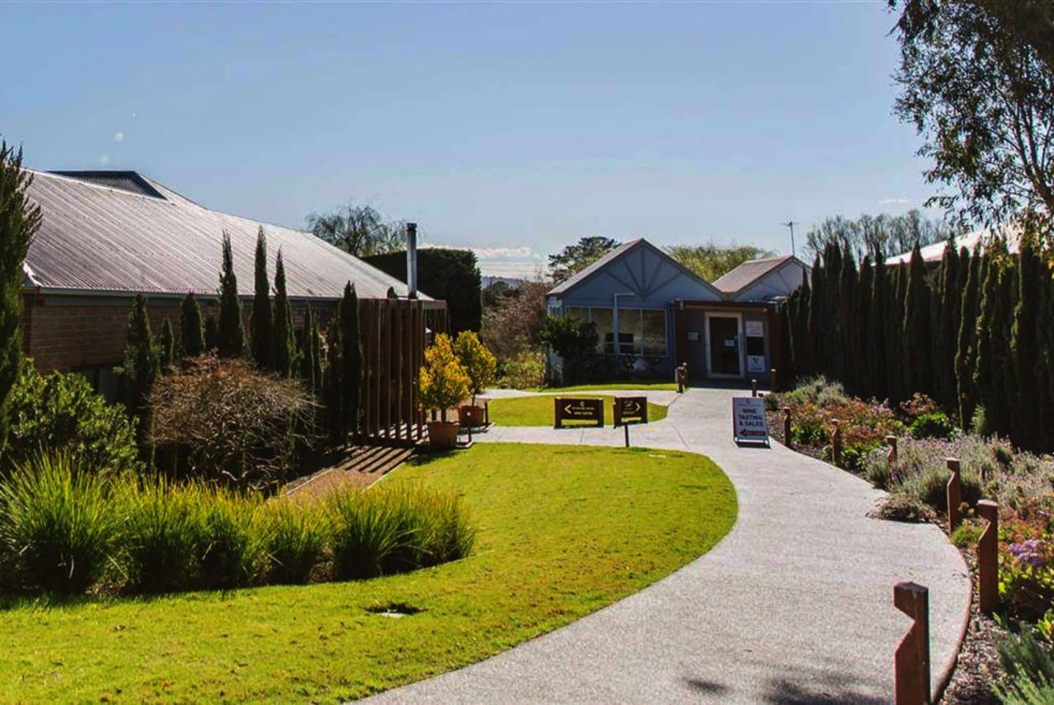 Our Pick Of Winery Tours On The Mornington Peninsula Wine Regions Australia